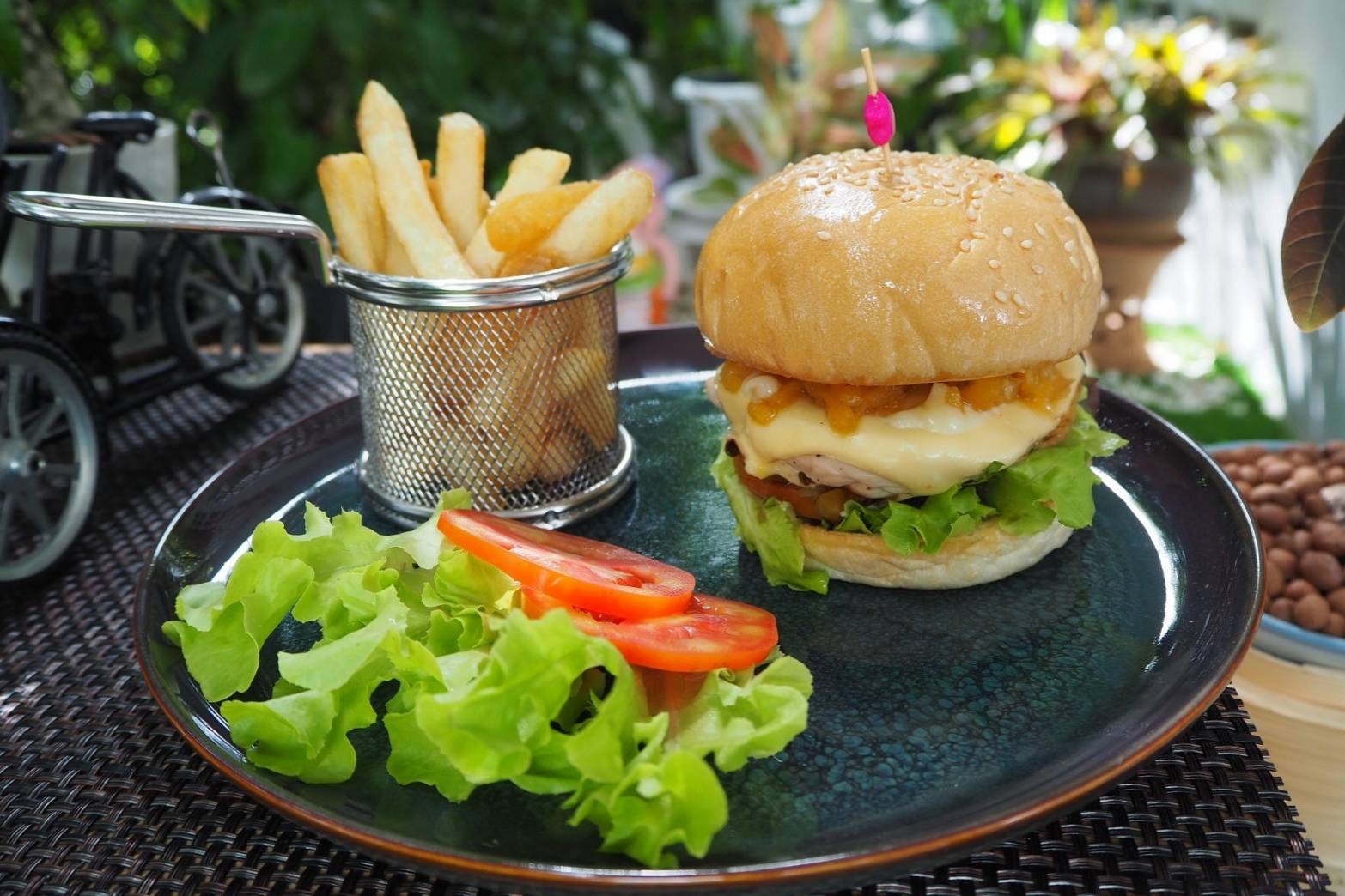 Made in Blue Café @Hotel