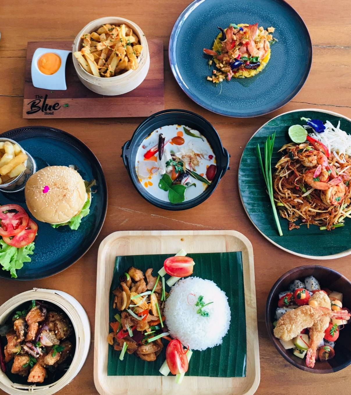 Made in Blue Café @Hotel