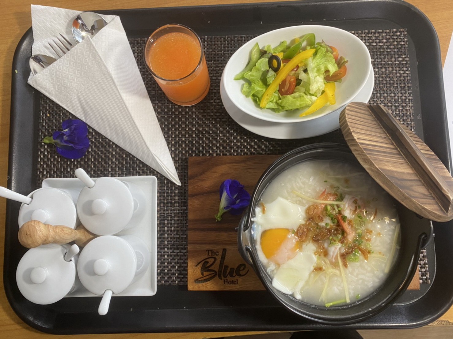 Made in Blue Café @Hotel