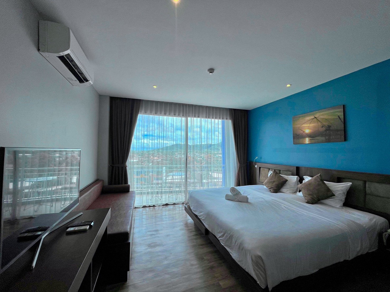 Superior Double/Twin Bed