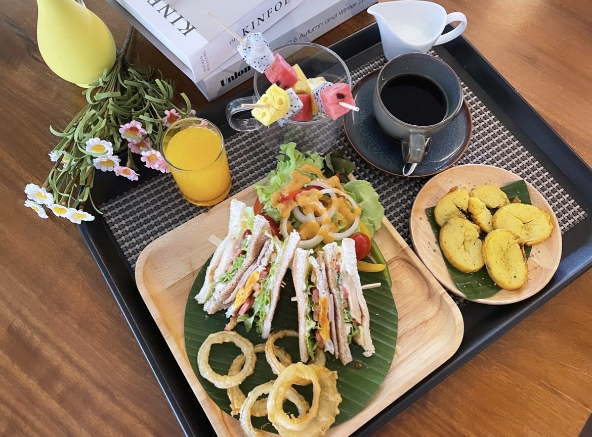 Made in Blue Café @Hotel