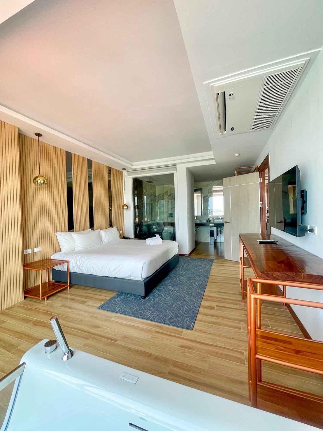 Premium Luxury Suite