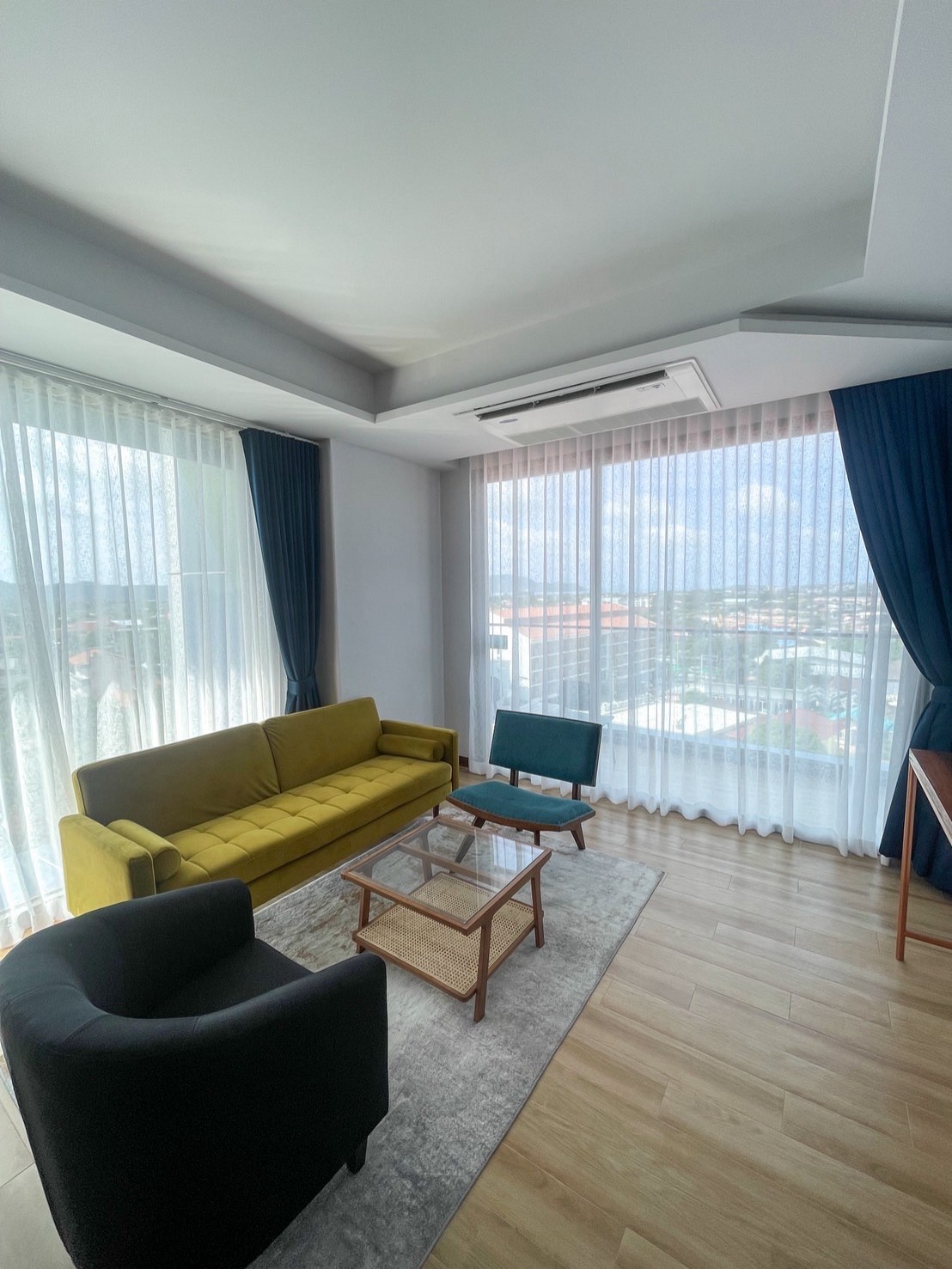 Premium Luxury Suite