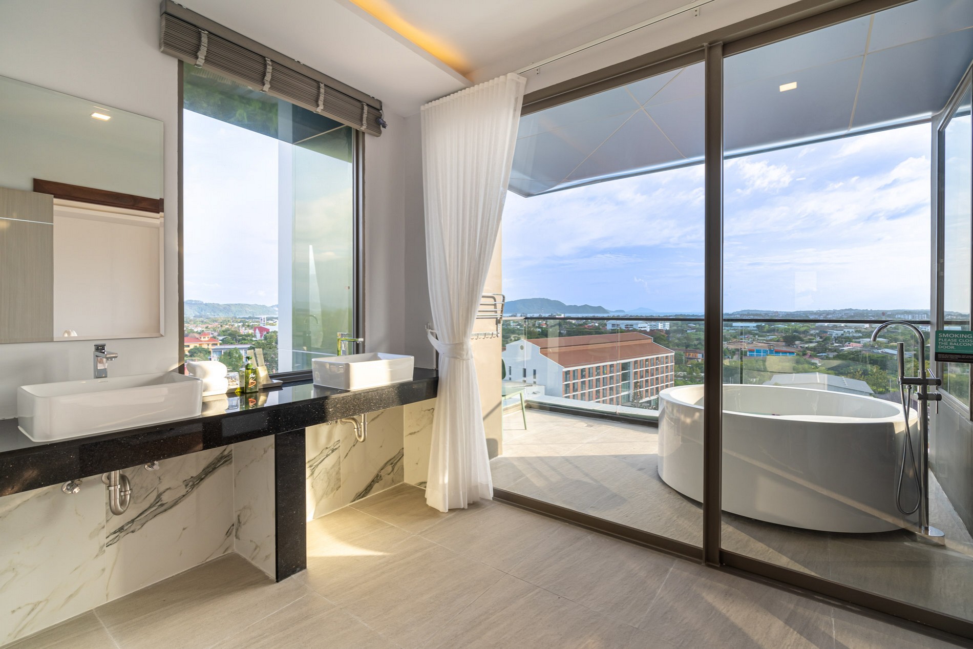 Panorama Executive Suite