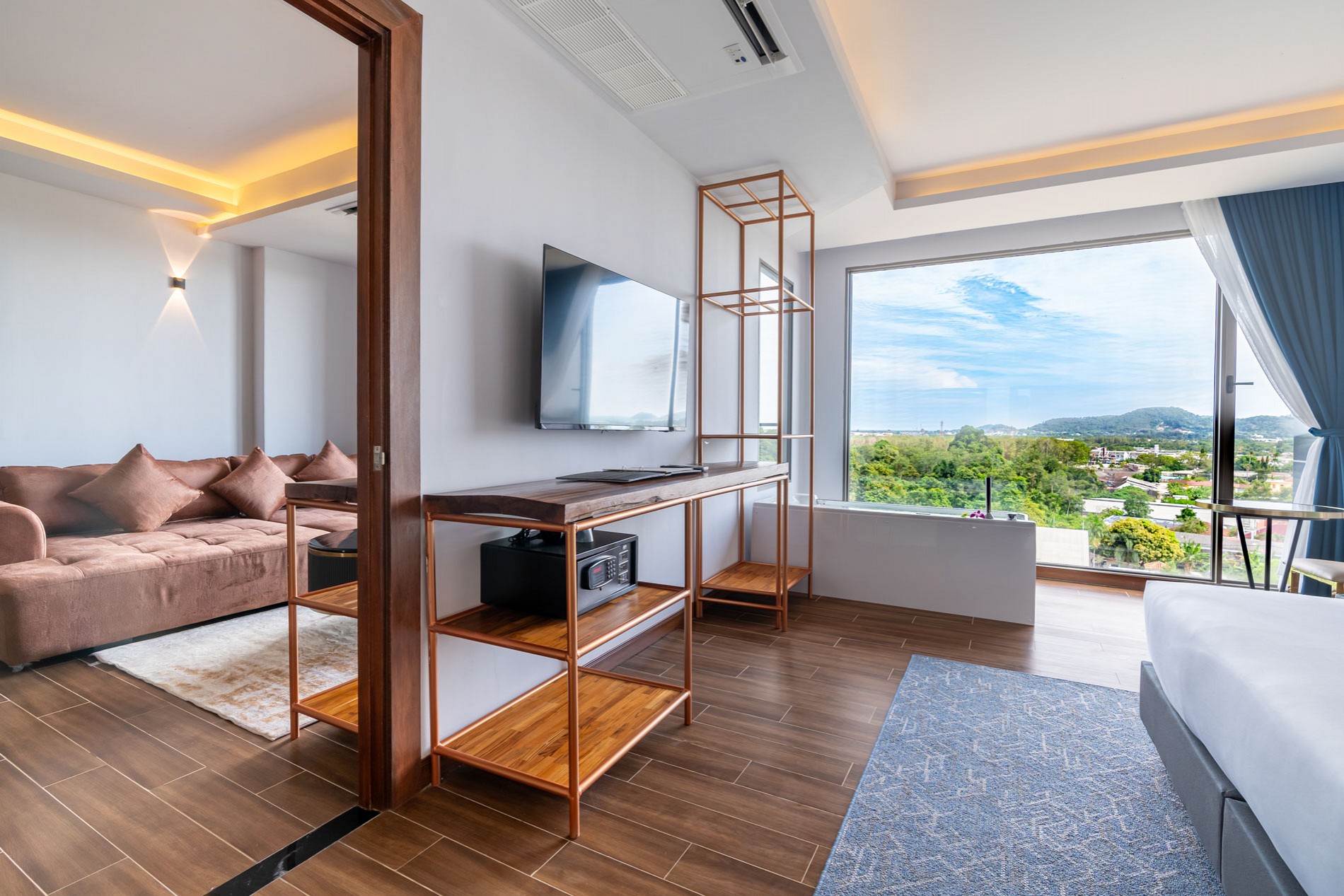 Premium Family Suite