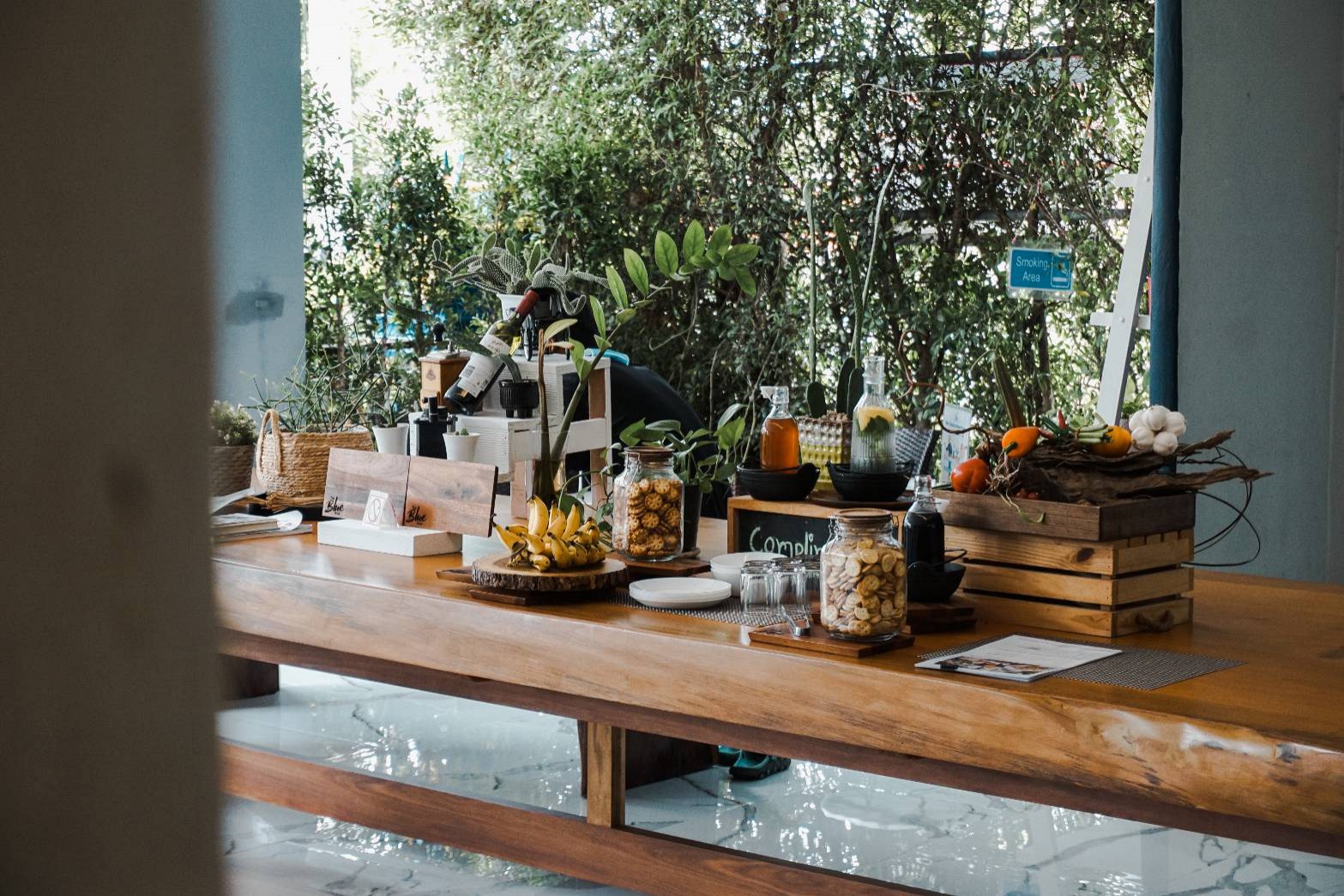 Be Blue Cafe & Restaurant