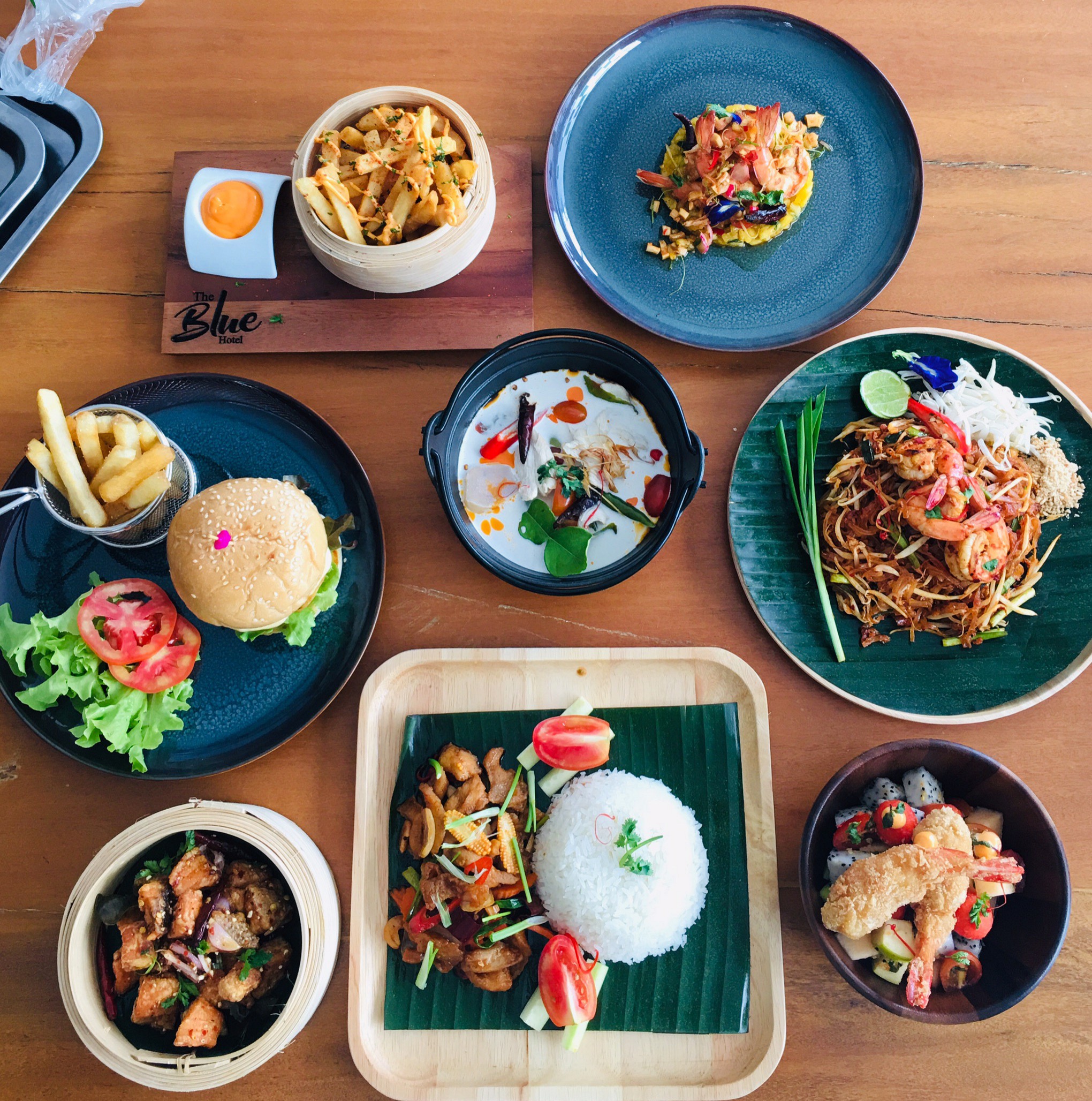 Be Blue Cafe & Restaurant